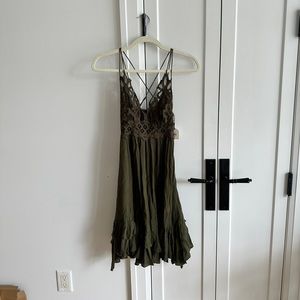 Free People One Adella slip in moss green NWT